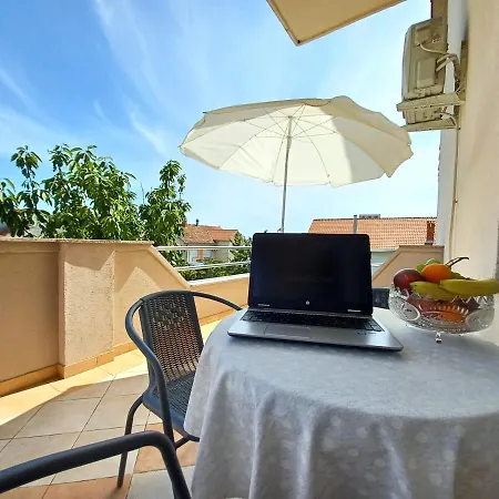 End Of August With Your Family In Zadar! Apartment Zadar