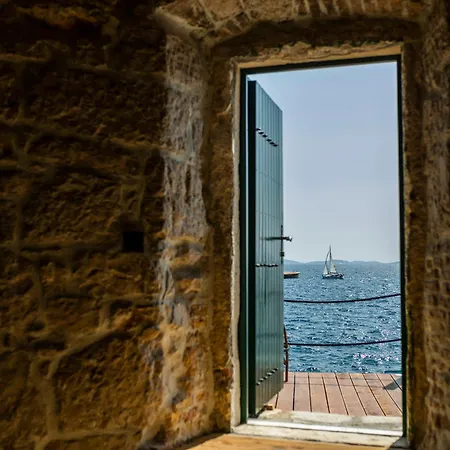 End Of August With Your Family In Zadar! Apartament