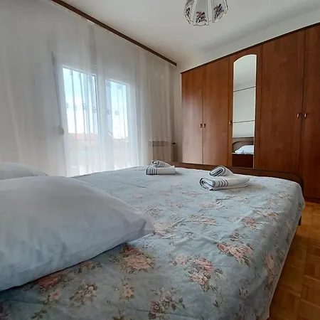 Apartament End Of August With Your Family In Zadar!